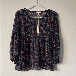 Max Studio Floral Navy Blouse Size Small NWT